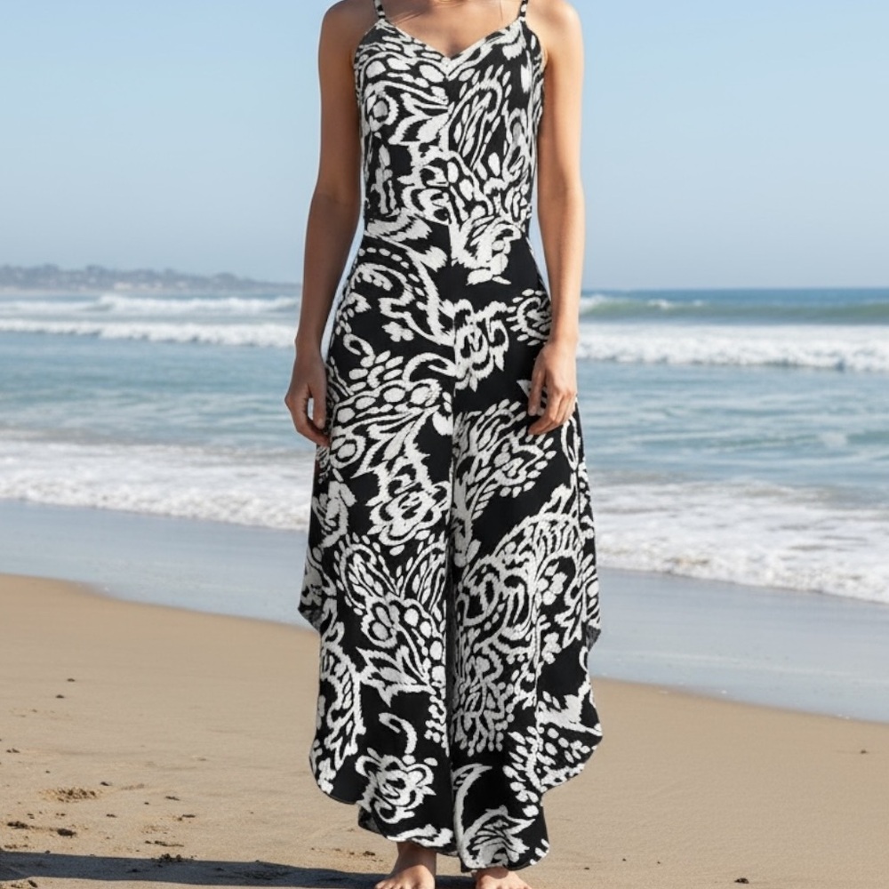 Beachy Boho Vacay 1.State Black & White Geometric Floral Romper – Size XS NWT
